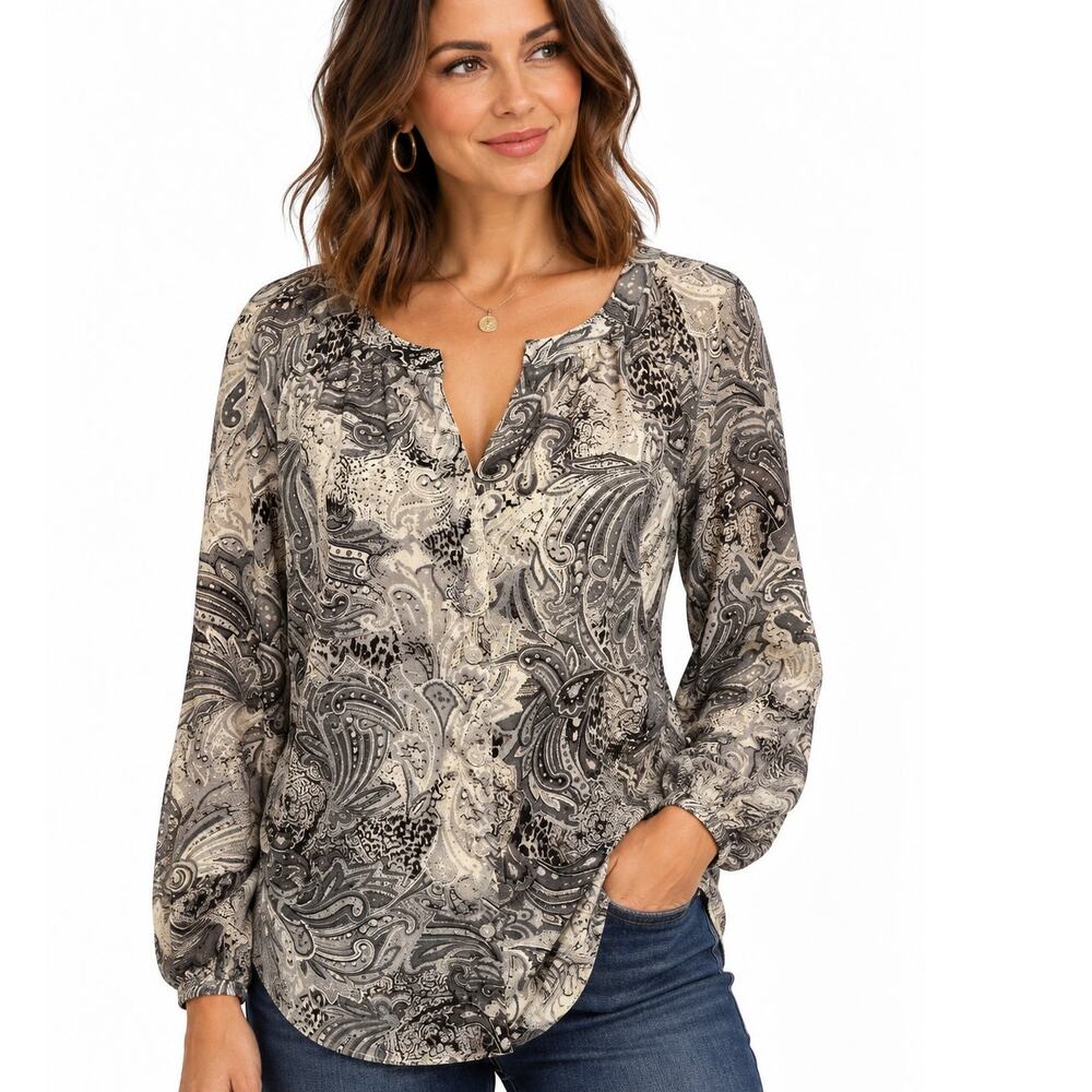 Chicos Gray Paisley Top Size 3 (Womens XL) Long Sleeve Career Blouse Preppy